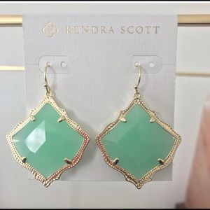 Kendra Scott Kristen drops